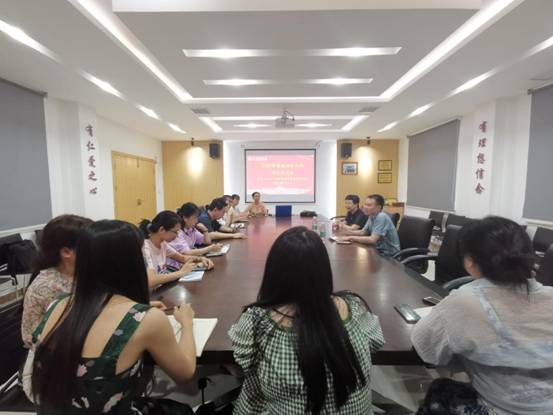 8BD59D13687C69104E297AF26485F105